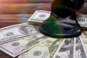 SAD će umjesto embarga predložiti uvođenje carina na uvoz ruske nafte