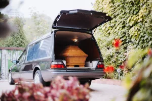 Pogrebnici su jedini ujedinili ljevicu i desnicu