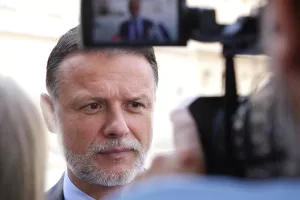 Pred Saborom donošenje 77 zakonskih akata vezanih uz euro