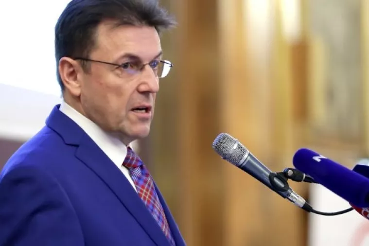 Luka Burilović osnovao tvrtku za iznajmljivanje nekretnina