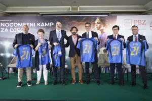 Talijanska nogometna zvijezda Andrea Pirlo najavio Italia Soccer Camp 2022. godine