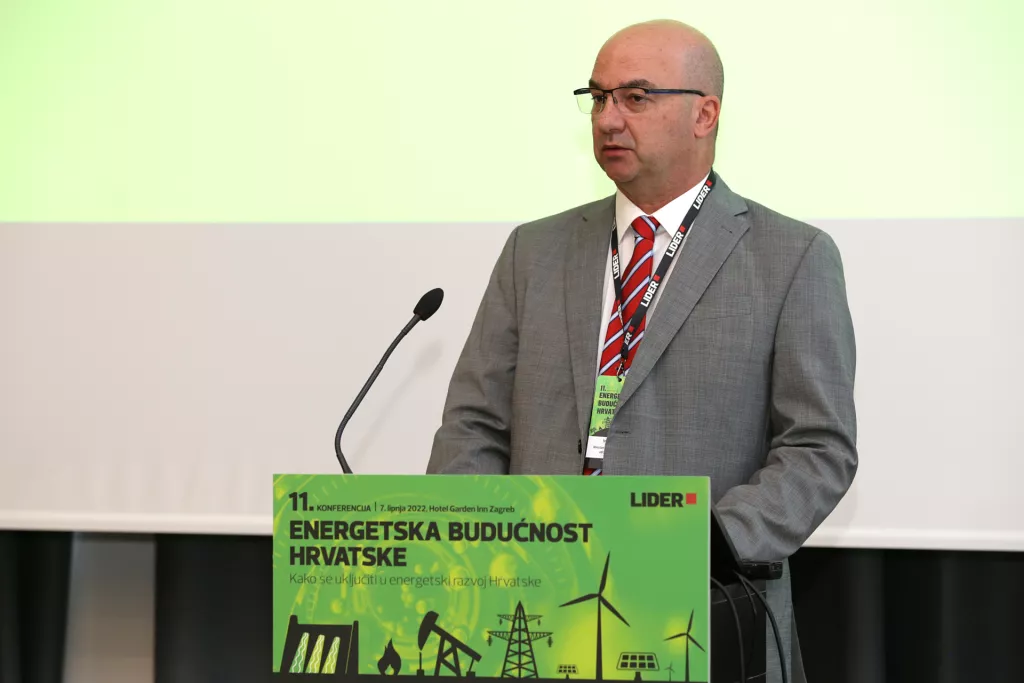 Koncept budućnosti energetike mora sadržavati naftu i plin i nove izvore poput vodika