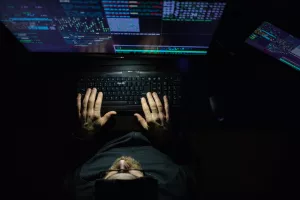 Novo oružje predatora: Muž ženu vreba &#39;stalkerwareom&#39; &ndash;rjeđe obratno