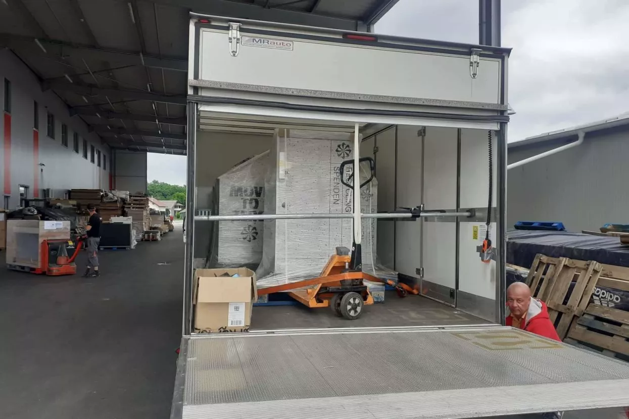 Brojimo šlepere (47): Iz Sobočana u Austriju otpremljena nova pošiljka za Intersport