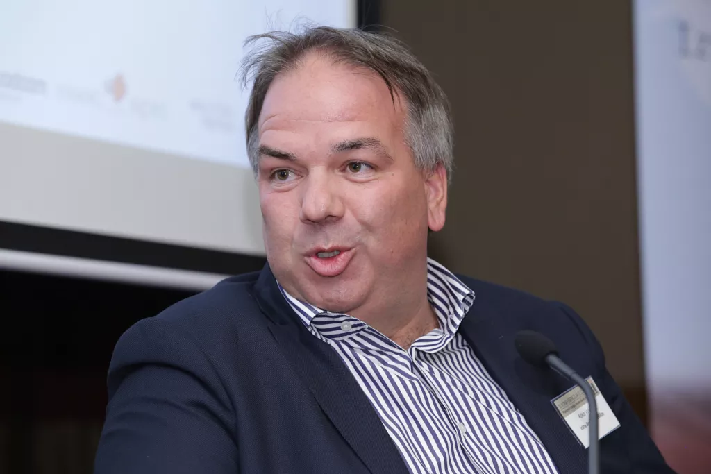 Vuletić: Dalmatinci više vole konobariti nego raditi u brodogradilištu