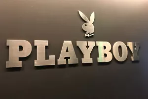 Playboy lansira digitalnu inačicu kultne Hefnerove vile, Playboy Mansion