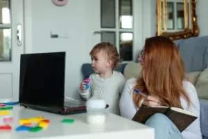 Ove četiri stvari nikad ne čine roditelji uspješne (i sretne) djece