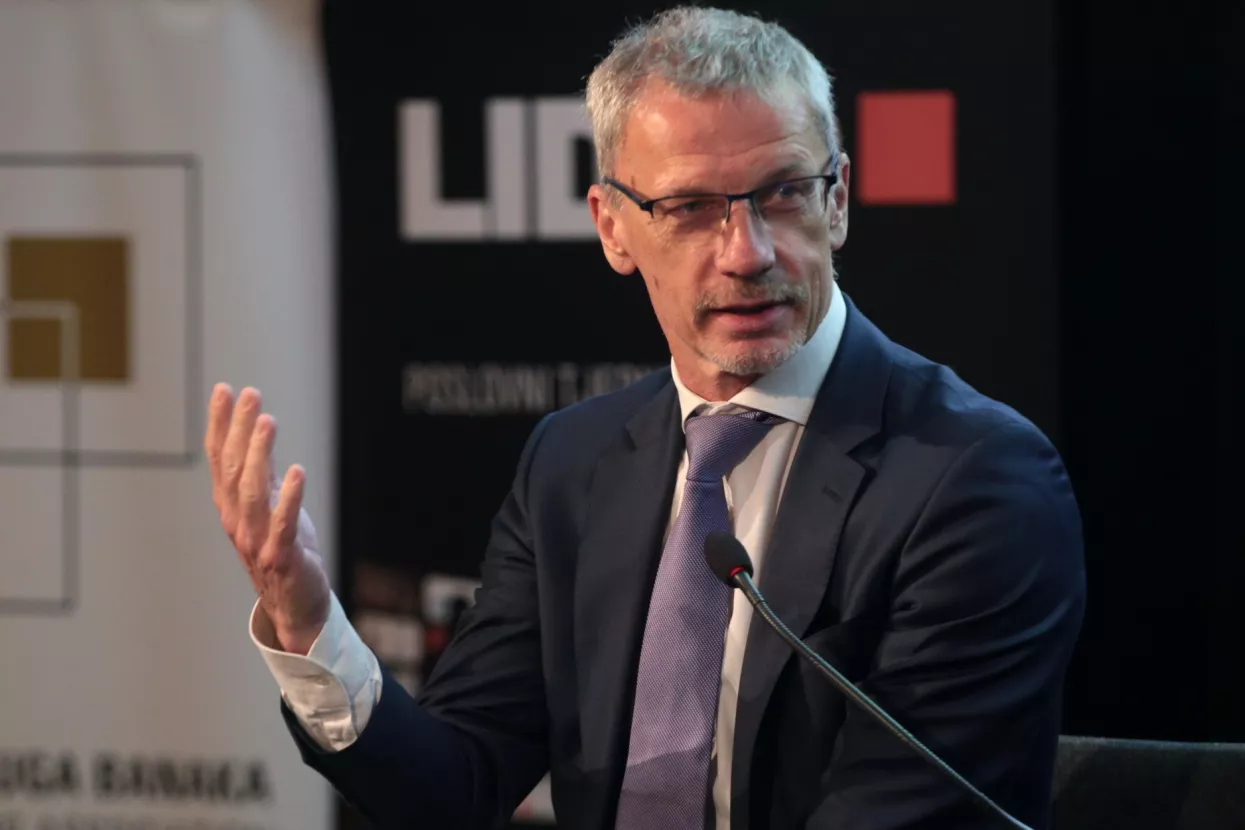 Vlada RH, HNB i trinaest banaka potpisale memorandum o novim pravilima prekoračenja po tekućem računu