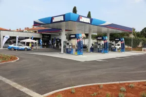 Polugodišnja dobit Ine pozasla na 1,6 milijardi kuna