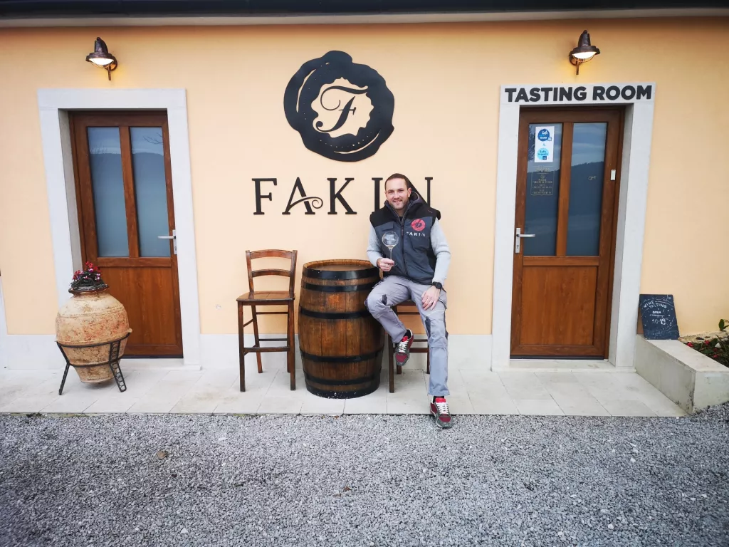 [Oni koji dolaze &ndash; TOP 100] Mineralno gnojivo od ovčje vune, platforma koja traži kupce, vinkovački hidrografi, filmski LinkedIn&hellip;