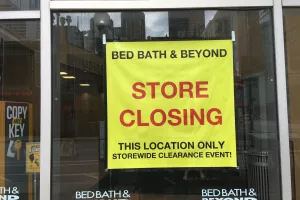 Kako je poznati američki trgovački lanac od vrha došao do dna