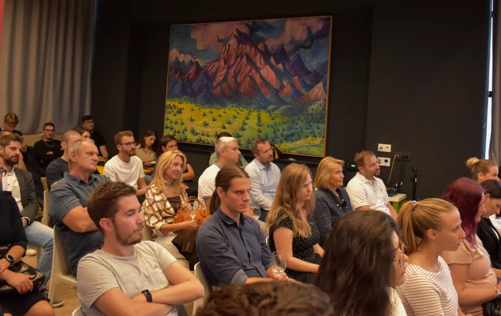 CroAI Meetup: Korištenjem AI-ja imate komadić magije za pridobiti povjerenje kupca