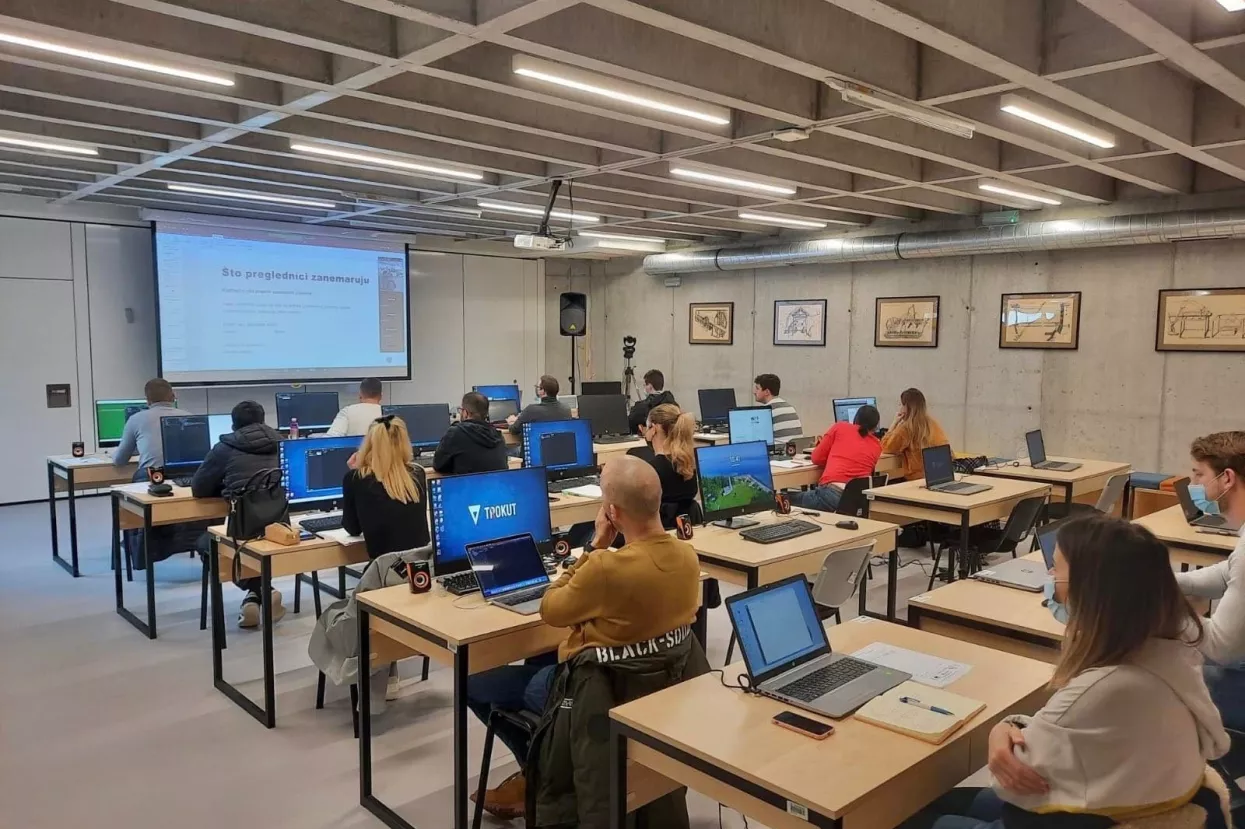 Trokutove Neet Akademije sinonim su za izvrsnost