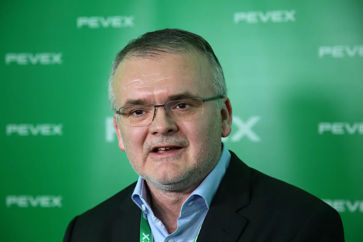 Tvrtke i karijere: Bivši predsjednik Uprave Pevexa povukao se s čela Dicentre, ruski odlasci iz Upravnog odbora Fortenove&hellip;