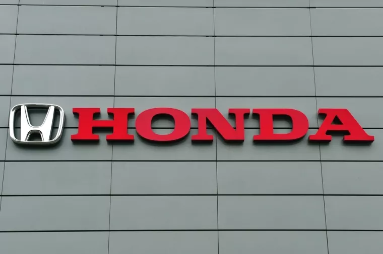 Honda se s deset novih modela širi na tržištu električnih motocikala