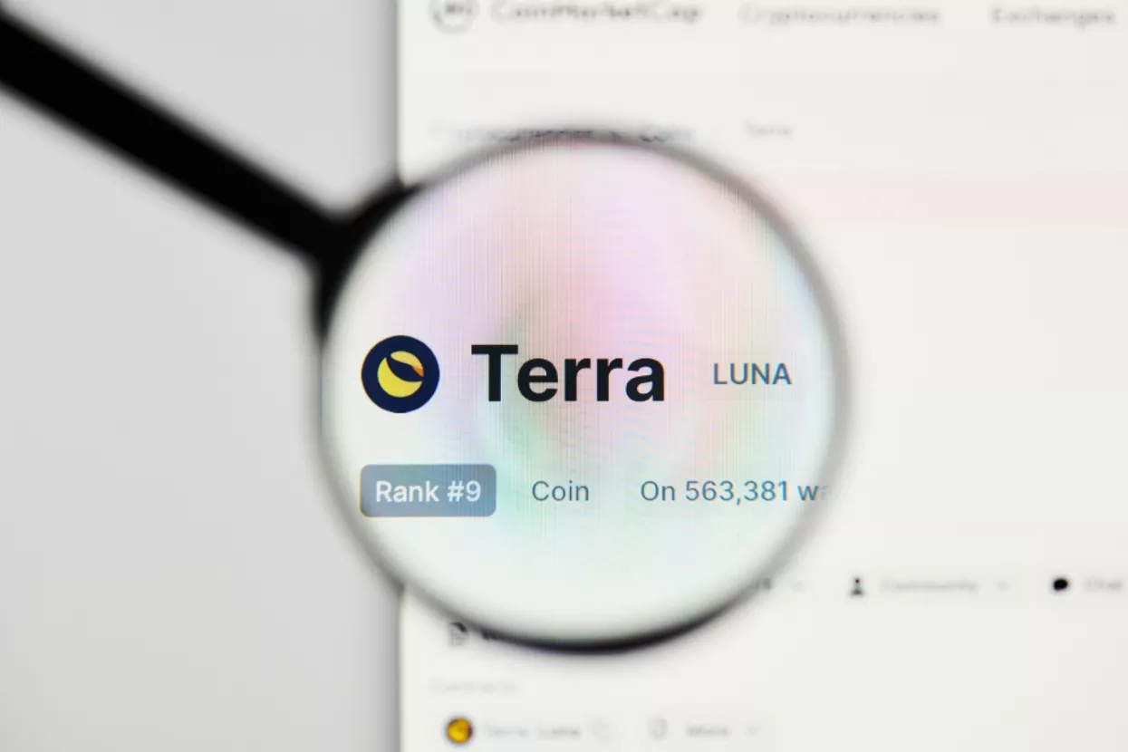 Istraga u tijeku: Osnivaču terra blockchaina Do Kwonu oduzet će putovnicu