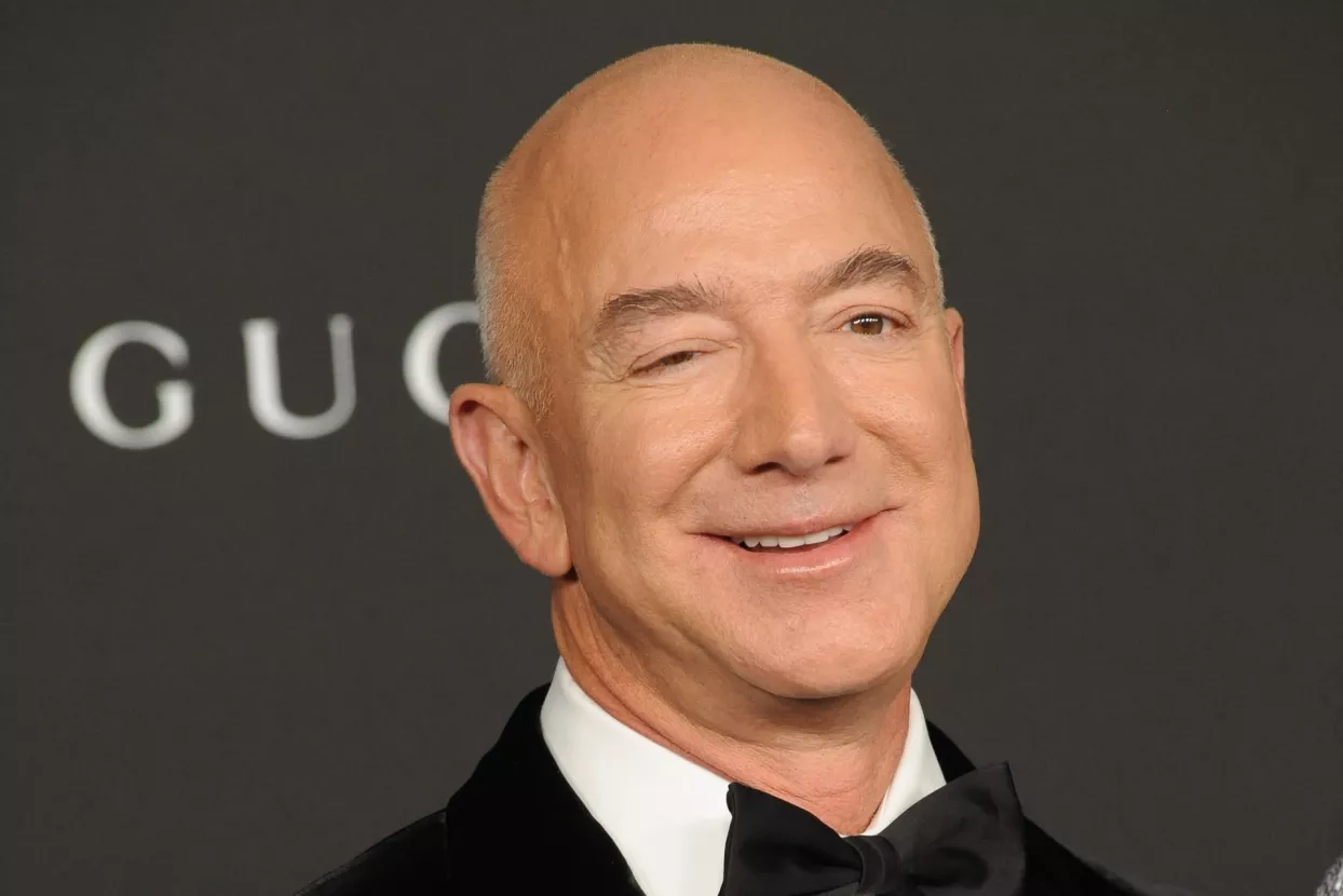 Jeff Bezos više nije druga najbogatija osoba na svijetu, pretekao ga najimućniji Azijat