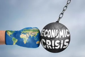 Borba protiv inflacije: Velika Britanija nadomak recesiji, SAD iznenađujuće otporan