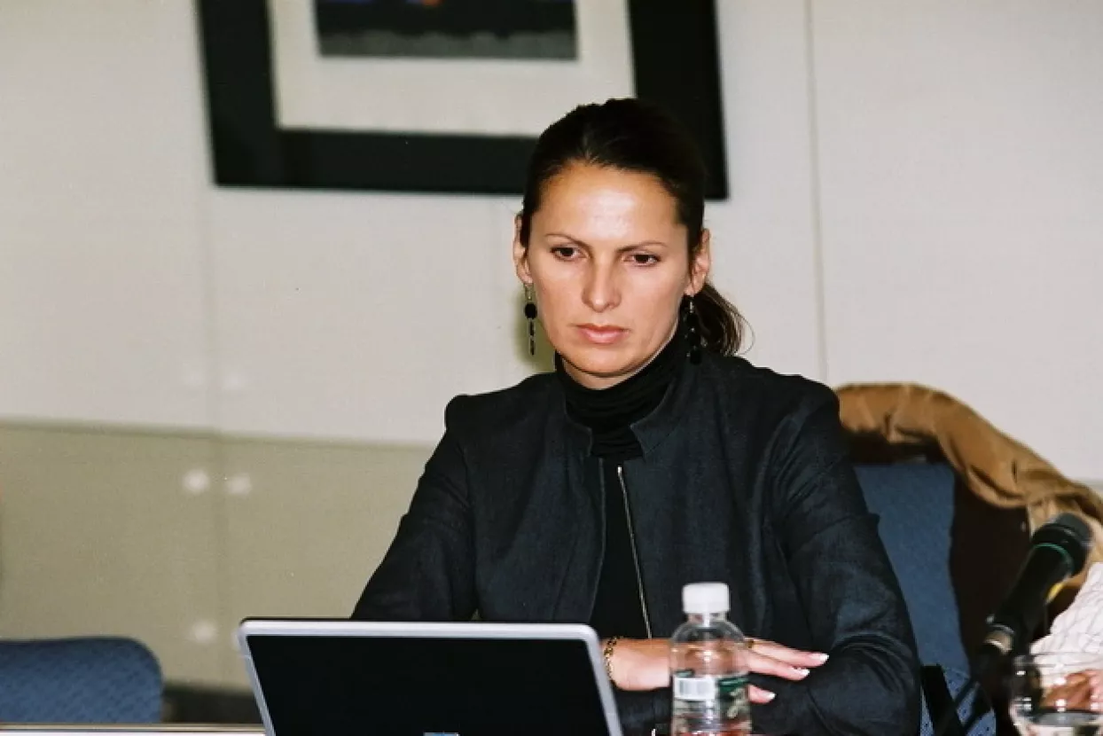 Andrejka Smolnikar Prah