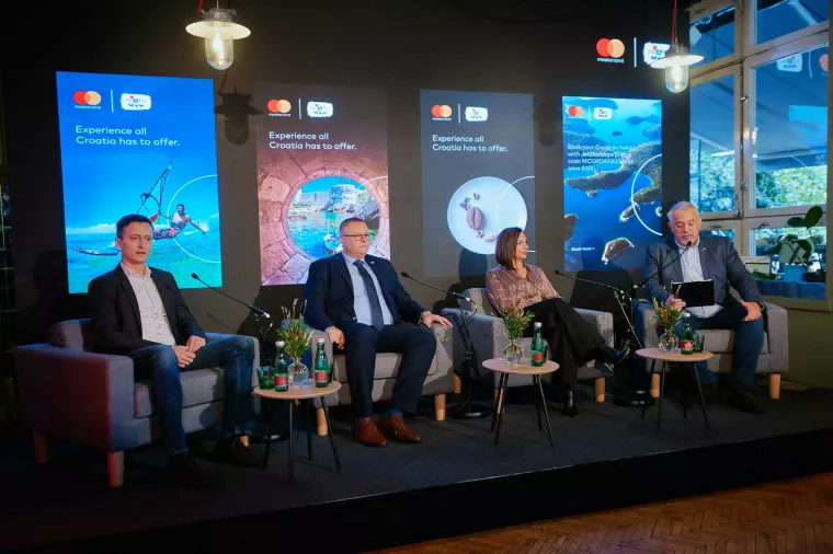 Josip Mikulić, Kristjan Staničić, Gea Kariž, Zoran Šprajc