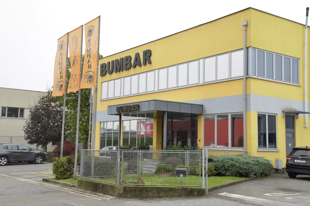 Vladimir Sakač, Bumbar