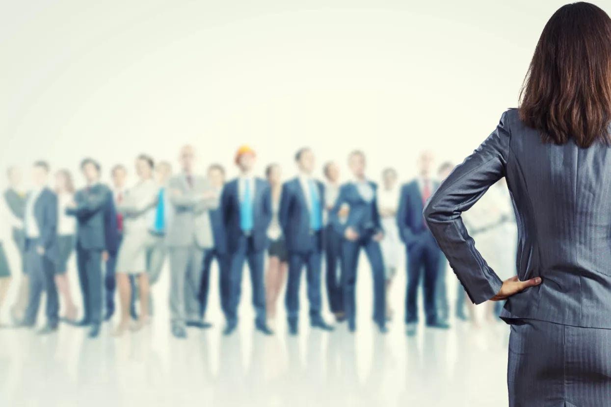 Žena, vođa, liderica