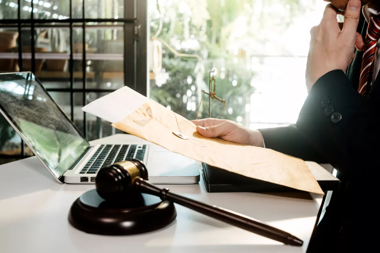 (Ne)potrebni problemi: Spektakularna privođenja, zastare, nedovoljno educirani u pravosuđu i obrazovanju&hellip;