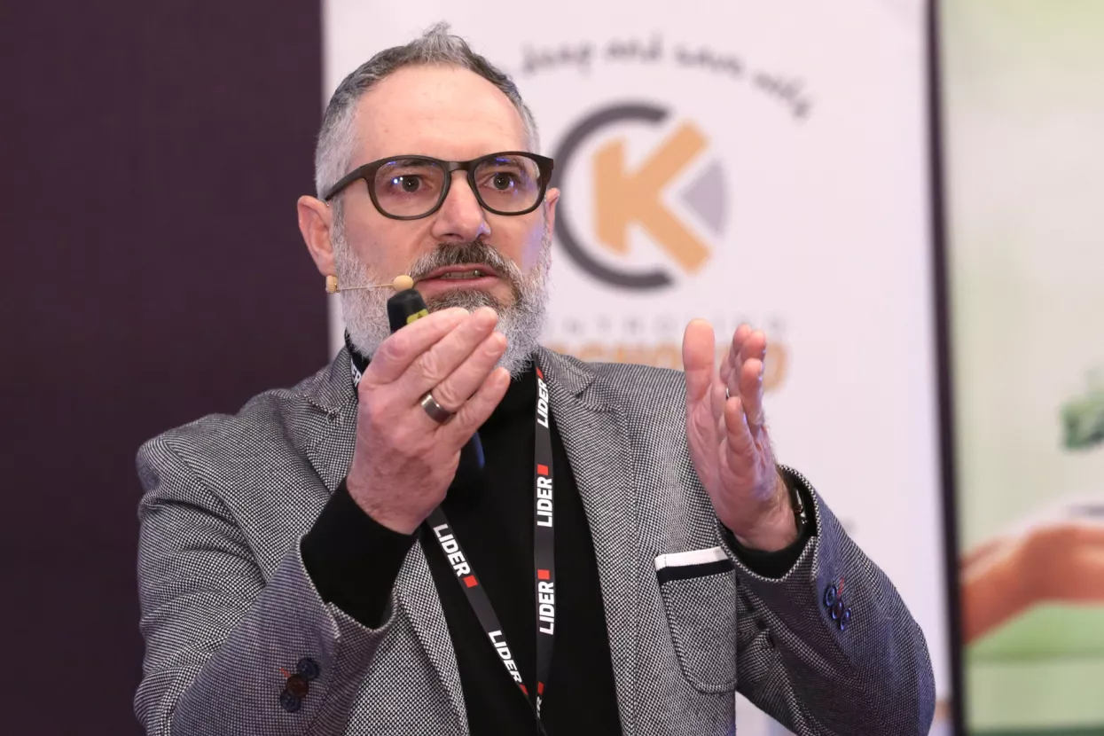 10. Međunarodna konferencija o kontrolingu: Jochen Fellhauer