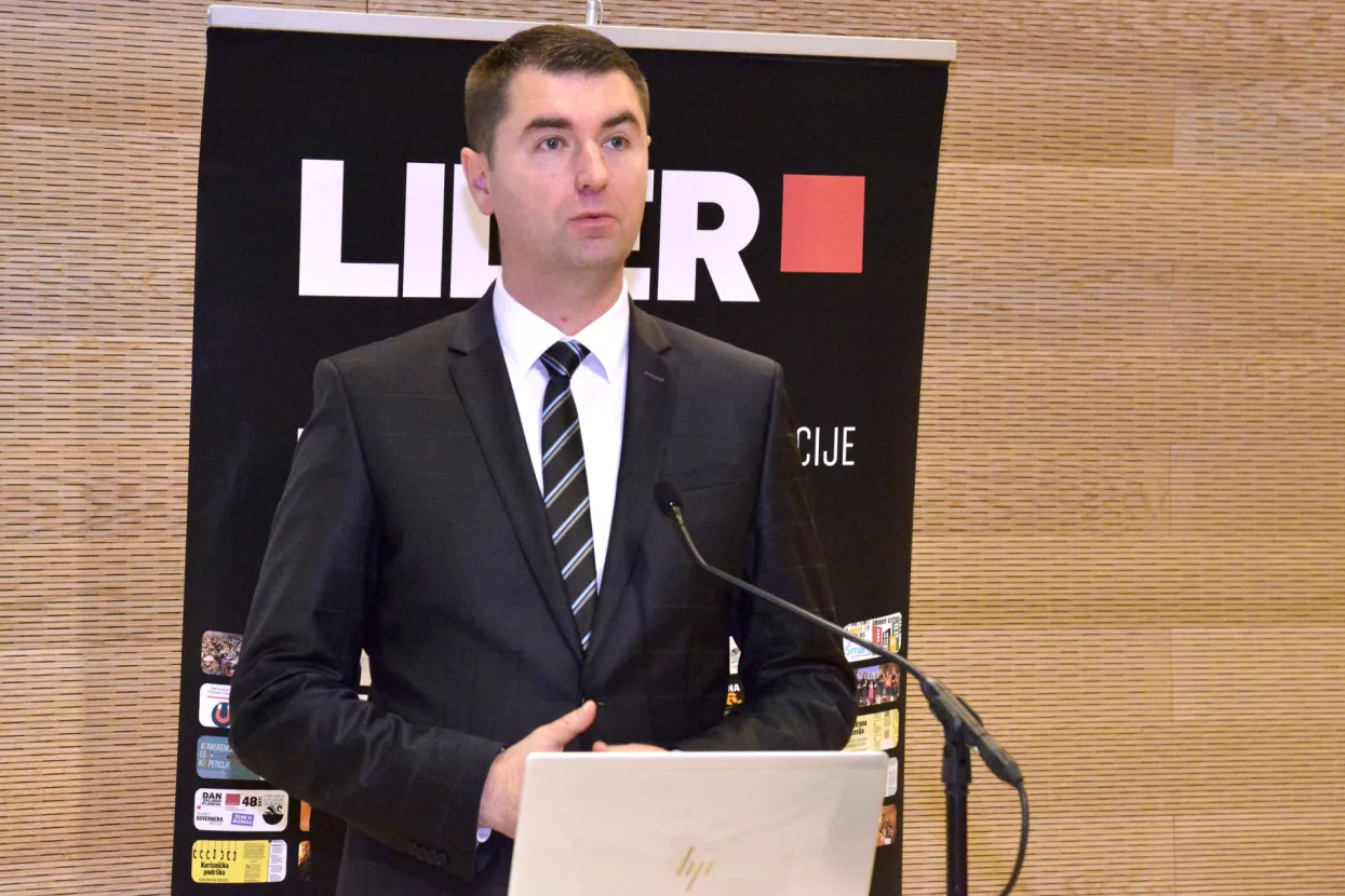 Klub izvoznika, Davor Filipović