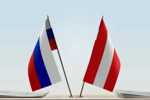Flags of Russia and Austria. Cloth of flags is 3d rendering, the rest is a photo.<br>Austrija, Rusija