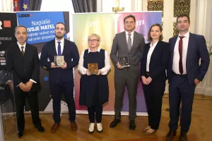 Nagrada Hrvoje Mateljić 2022. Iso Masato, Matija Mlinarić, Manuela Tašler, Željko Kardum, Bojana Božanić Ivanović i Andrei Poliakov