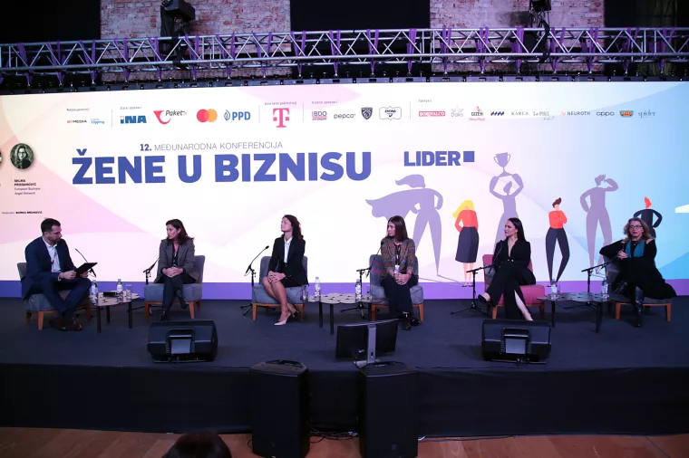 Žene u biznisu 2022. Panel 2: Borko Brunović, Slađana Ćosić, Mirjana Bačić, Zdravka Demeter Bubalo, Lana Jurčević i Selma Prodanović