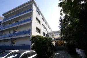 Ekonomski institut Zagreb