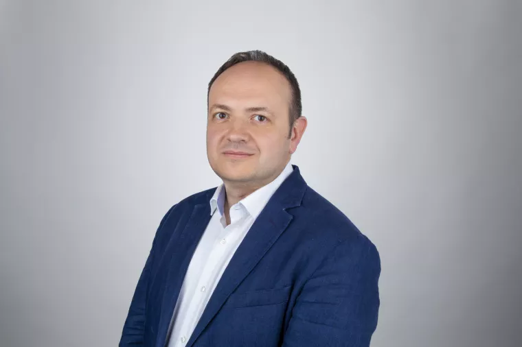 ivan Dujmović, Adria Dental Group