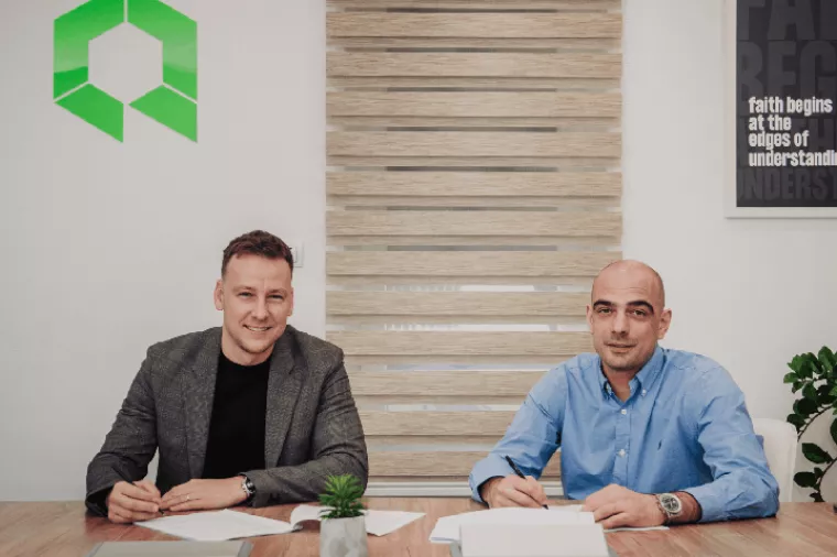 Quantox potpisivanje