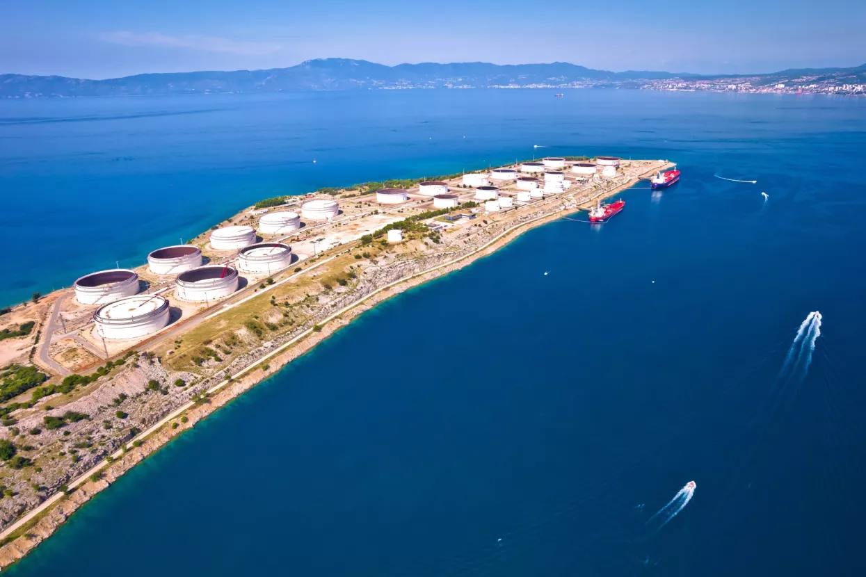 8-retro energija-LNG terminal on Krk island aerial view, energy port in Croatia
