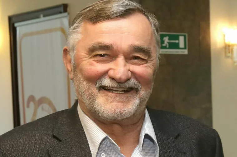 Ivan Topčić, Tim Kabel