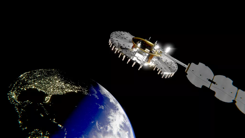 Za razliku od GPS satelita koji se nalazi na srednjoj orbiti oko Zemlje, NTS-3 godinu će dana boraviti u geosinkronoj Zemljanoj orbiti. Definiraju je kao direktnu, kružnu orbita umjetnog satelita oko Zemlje pri čemu je period ophoda satelita jednak periodu rotacije Zemlje. Gledajući sa Zemlje, satelit izgleda kao da lebdi iznad jedne točke na Zemlji