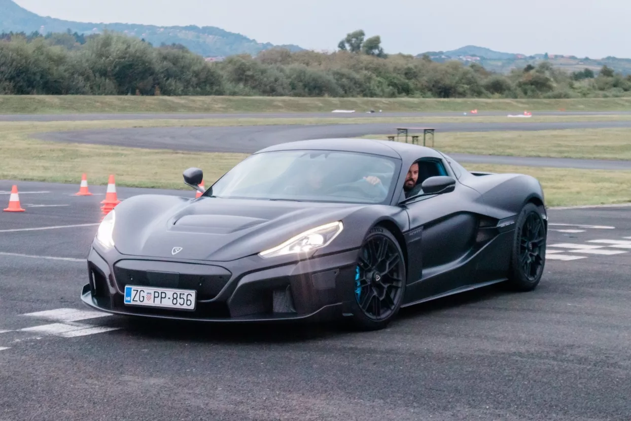 Mate Rimac u Rimac Neveri na pro&scaron;logodi&scaron;njem izdanju FSAA
