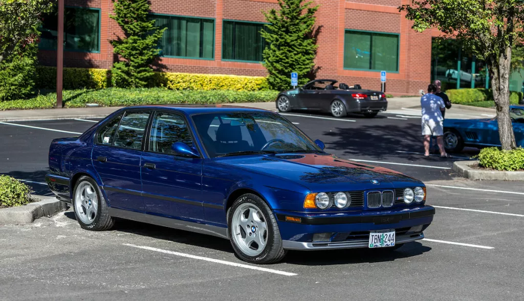 BMW m5 e34