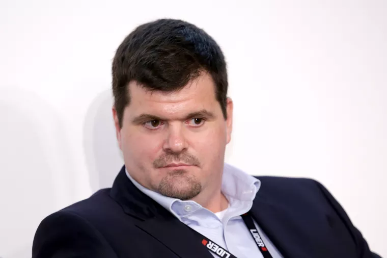 13. susret gradonačelnika i poduzetnika 48 SATI. Okrugli stol: Vodik u prometu gradova. Ivan Franičević