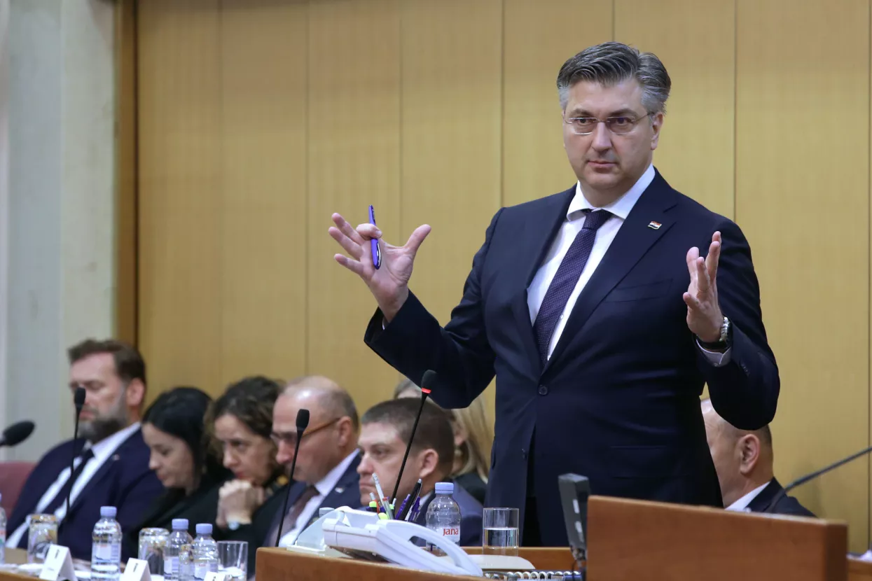 Andrej Plenković, Vlada u Saboru