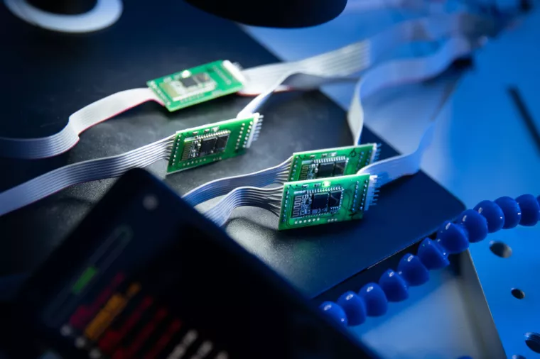 Bezbroj je pitanja na koja odgovor može dati samo digitalna forenzika, ali ona ne pospješuje poslovanje jer nastupa tek kada se dogodio neki problem, zakaže sigurnost ili se dogodi neki zločin