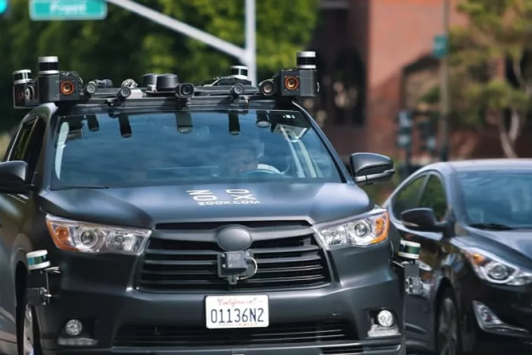 5. Tvrtka Zoox i Toyota Highlander