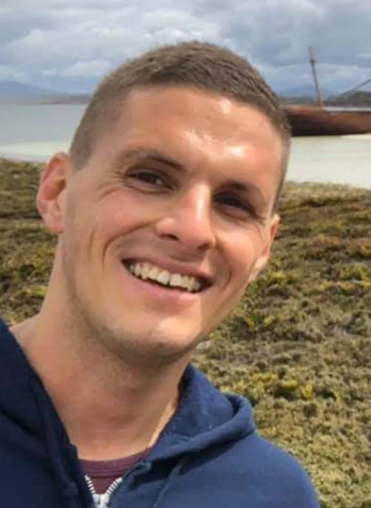 Filip Bukša, <br>voditelj odjela za gospodarenje otpadom Čistoće Pag:<br>- Nikad nismo zaprimili ni jedan upit za otpad koji smo ponudili na Burzi otpada. Izazove smo riješili vlastitim istraživanjem tržišta. Frakcije kojima nismo uspjeli trgovati preko burze predali smo kroz kanale koje smo sami našli ili smo sirovinu skladištili do pojave stranke zainteresirane za preuzimanje<br>