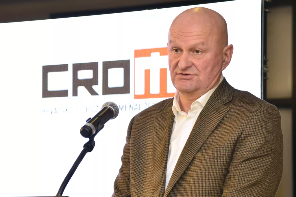 Croma, manađžer godine, Stjepan Orešković