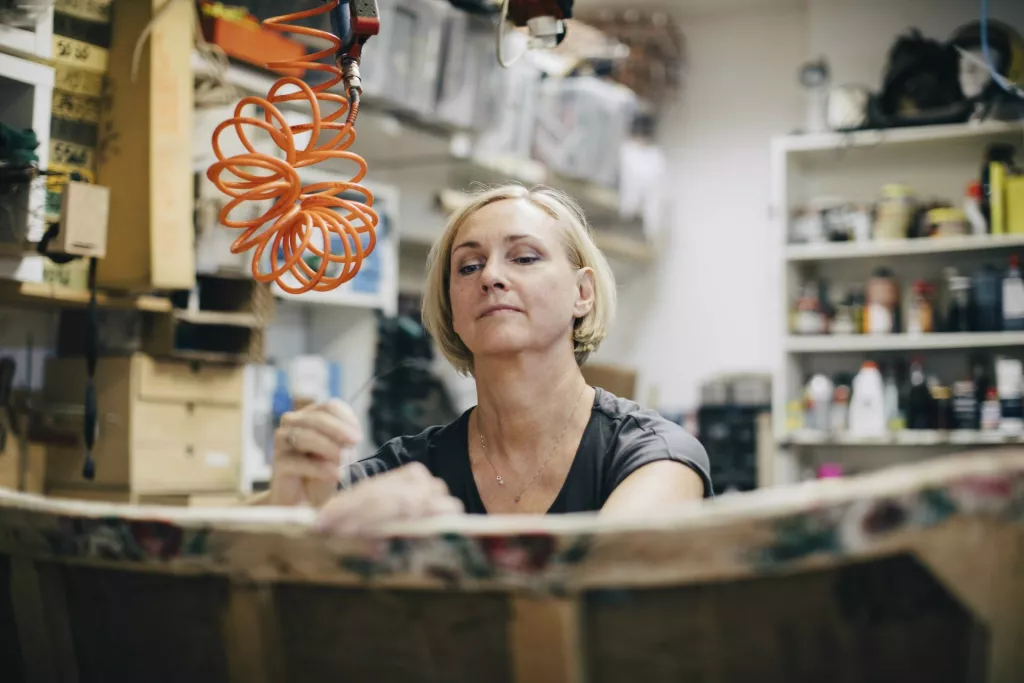 Međunarodni dan žena, Dun & Bradstreet promo