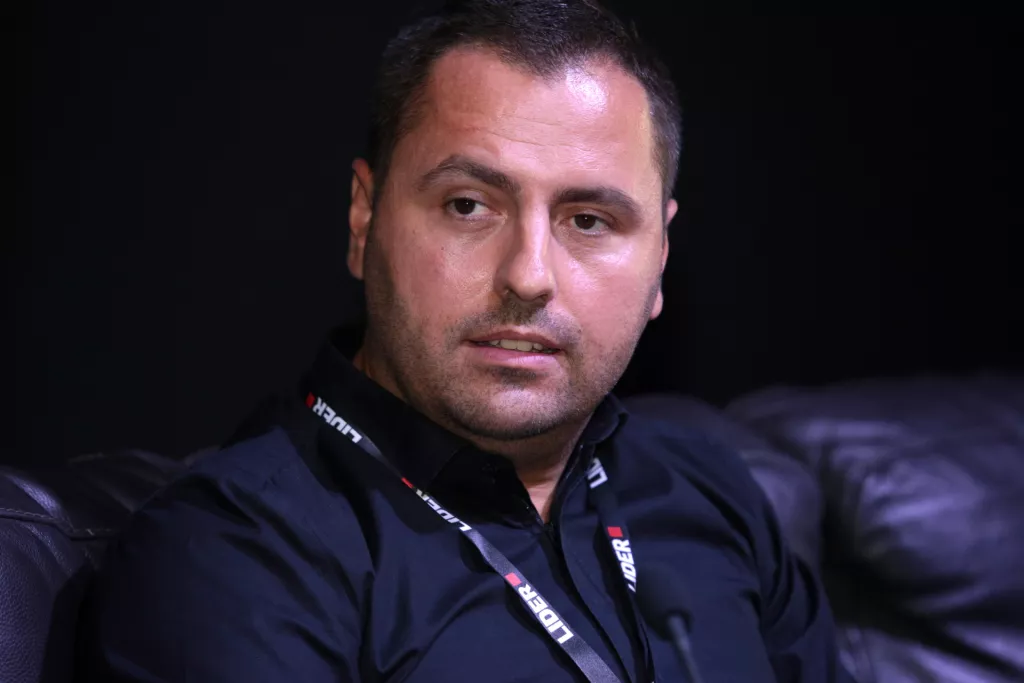  Bojan Bernik, - DAJ MI NEKI NATIVE - MARKETING AND SALES BY NUMBERS