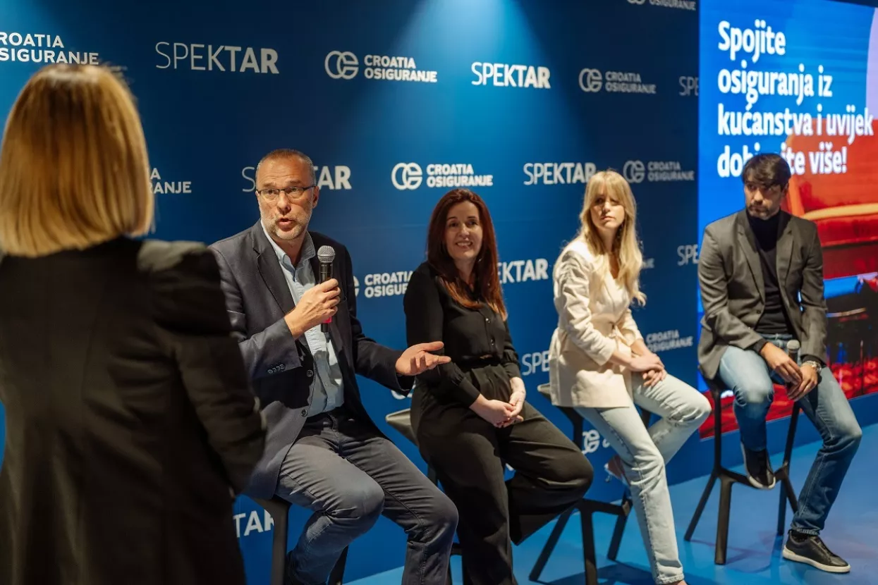 Davor Toma&scaron;ković, Vera Pećar, Dajana Barbić i Vedran Ćorluka