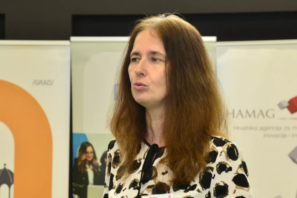 Lider invest istok, Mirela Đuran